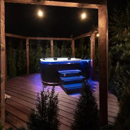 Comfortable Home, Sauna, Whirlpool Ferienhaus
